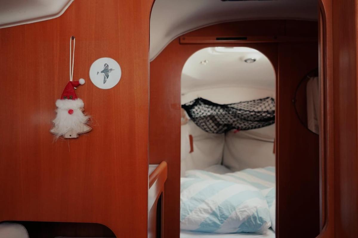 Hotel Surfbird Cozy Sailboat Escape Lisboa Exterior foto